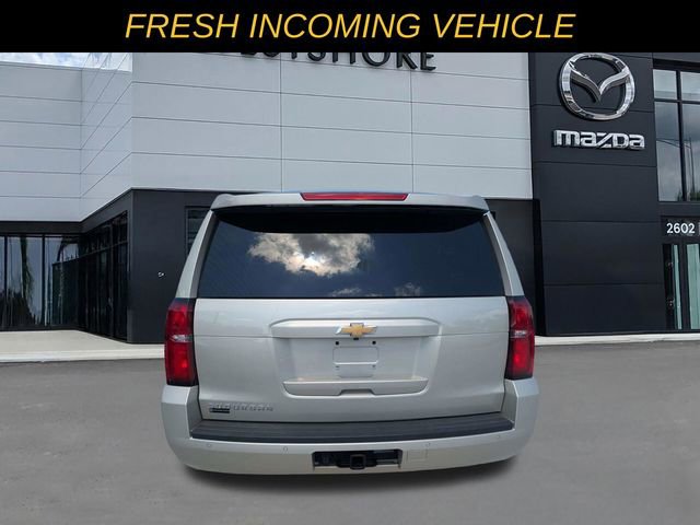 Used 2016 Chevrolet Suburban LS RWD image 6