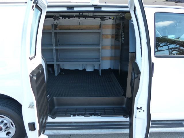 Used 2023 GMC Savana 2500 w/ Driver Convenience Package RWD image 21