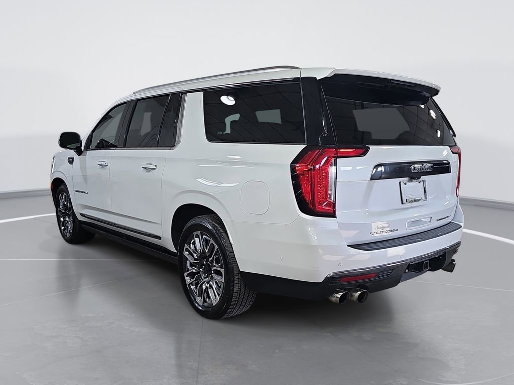 Certified 2024 GMC Yukon XL Denali Ultimate AWD/4WD image 6