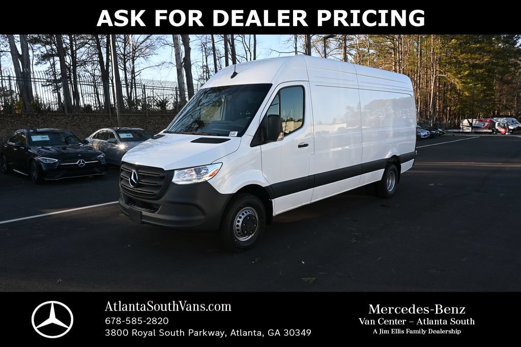 Used 2026 Mercedes-Benz Sprinter 3500 image 1