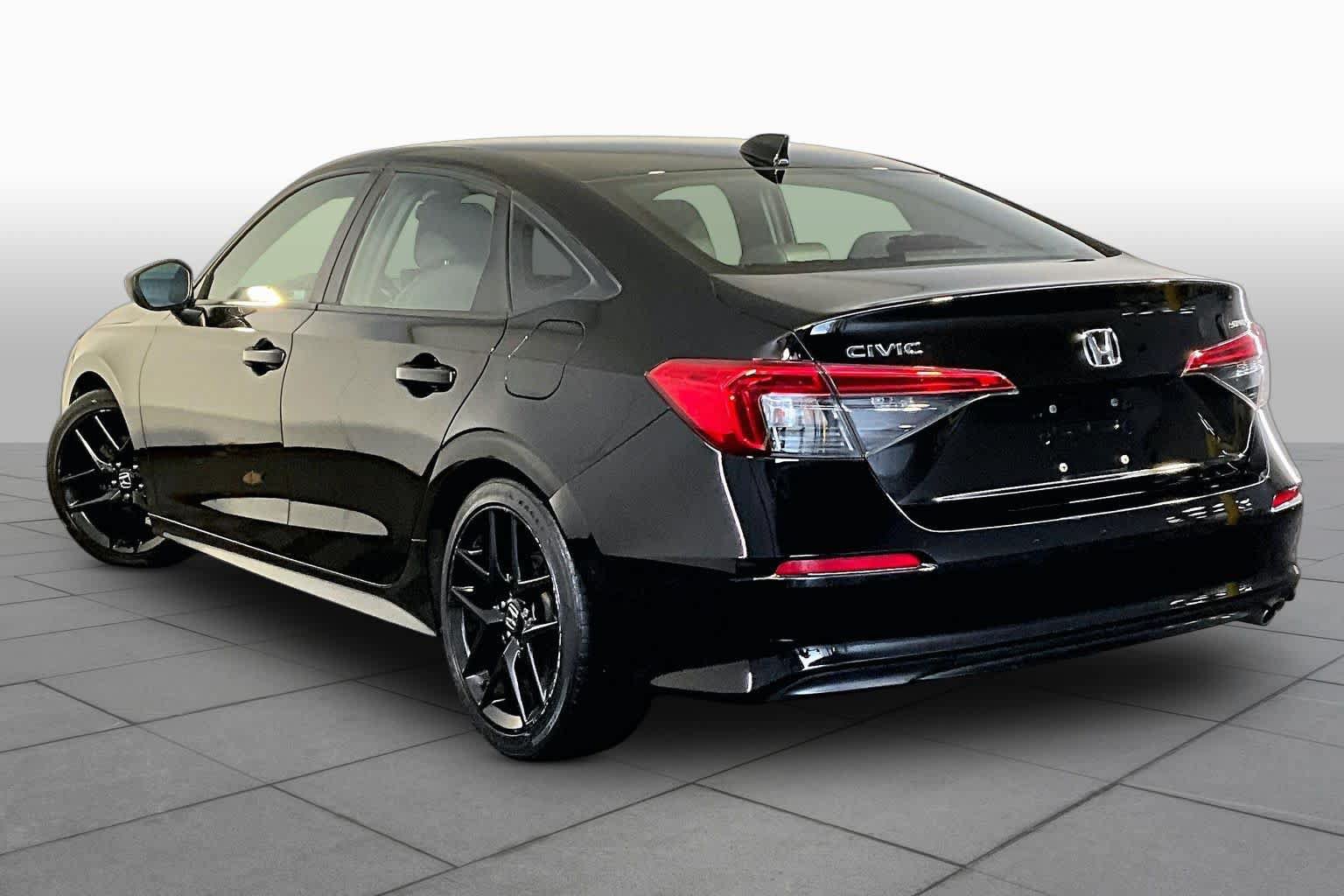 Used 2022 Honda Civic Sport image 12