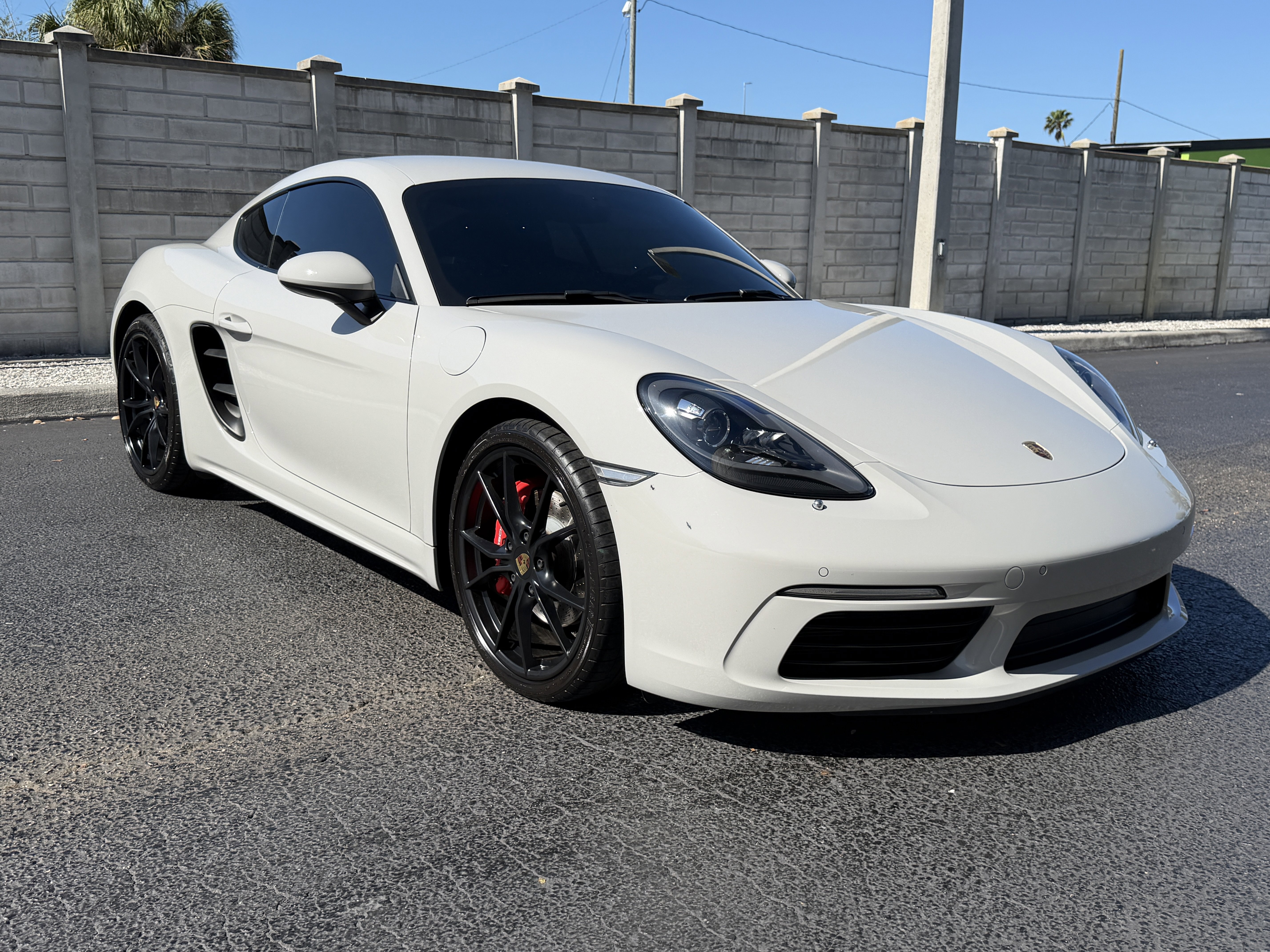 Certified 2019 Porsche 718 Cayman S RWD image 8