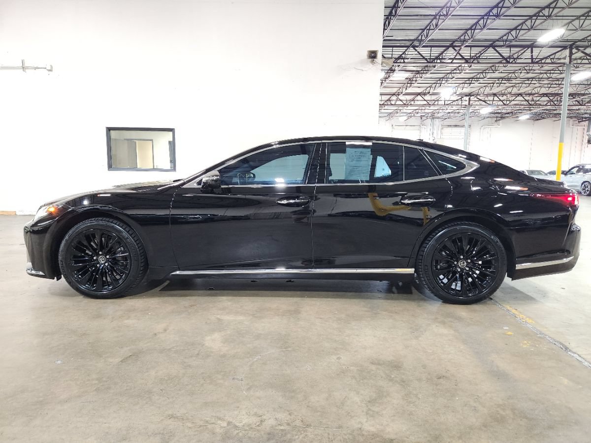 Used 2021 Lexus LS 500 RWD image 7