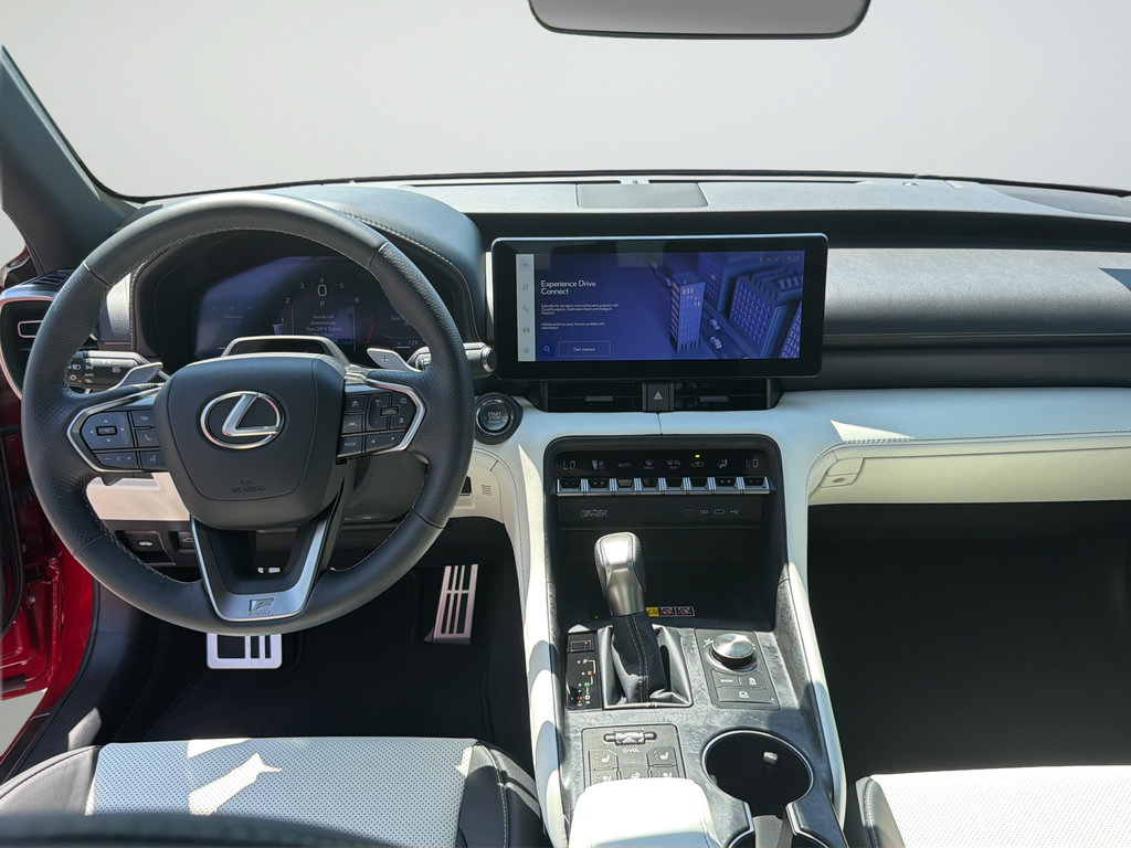 Used 2026 Lexus IS 350 F Sport w/ Technology Package RWD image 29