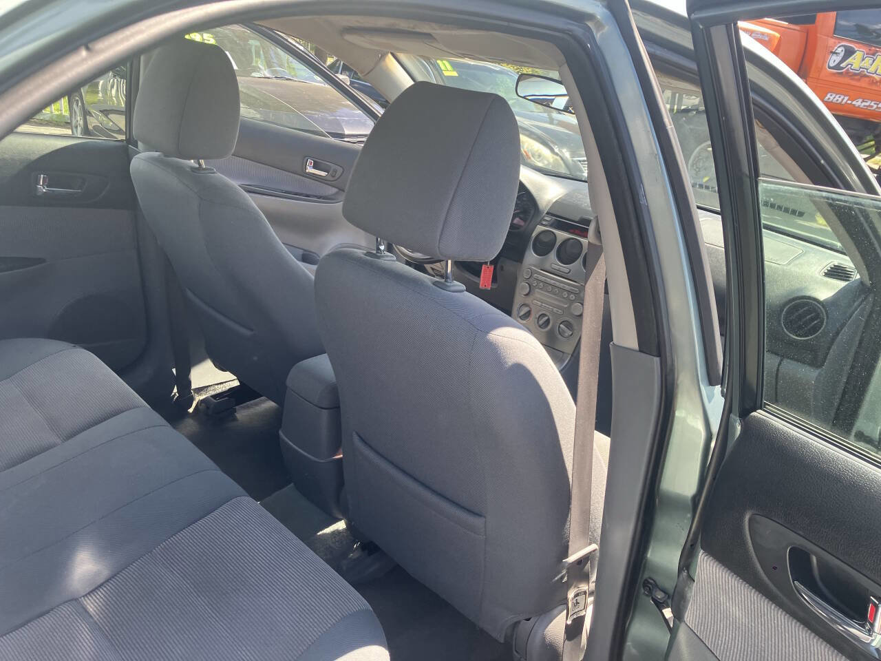 Used 2004 MAZDA MAZDA6 i FWD image 29