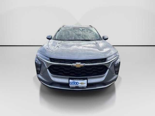 Used 2025 Chevrolet Trax LT w/ LT Convenience Package FWD image 12