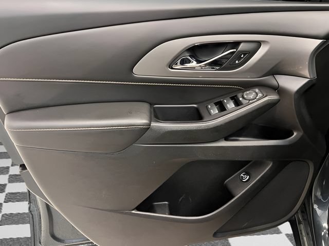 Used 2018 Chevrolet Traverse LT AWD/4WD image 13