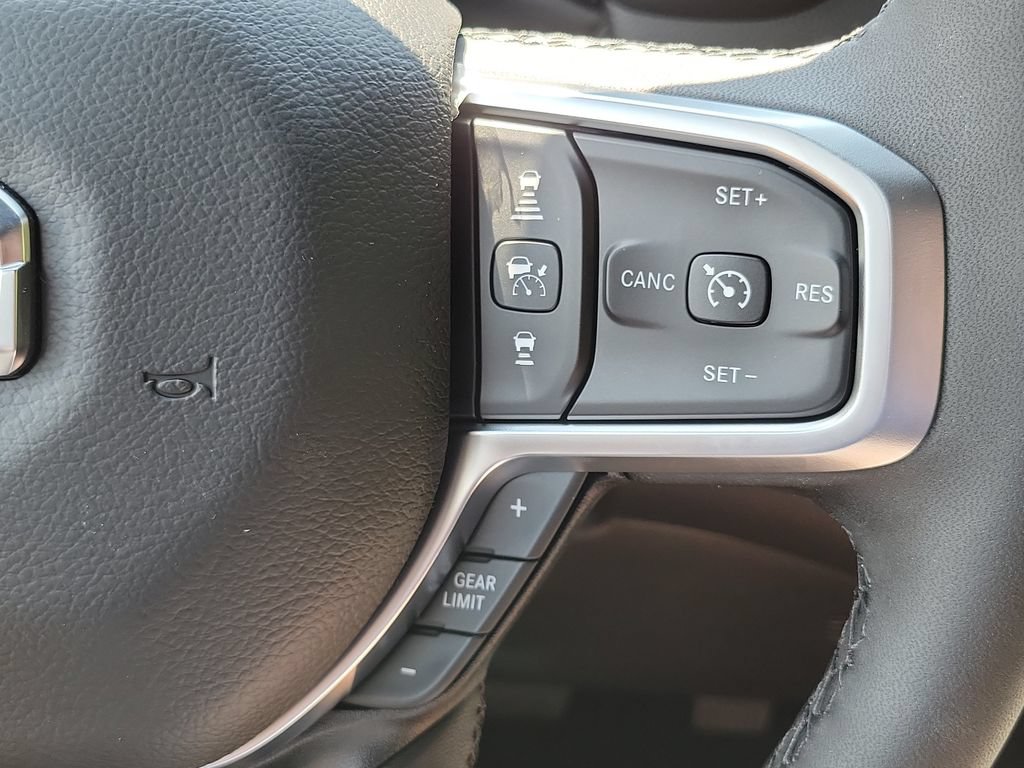 New 2026 RAM 1500 Big Horn AWD/4WD image 14