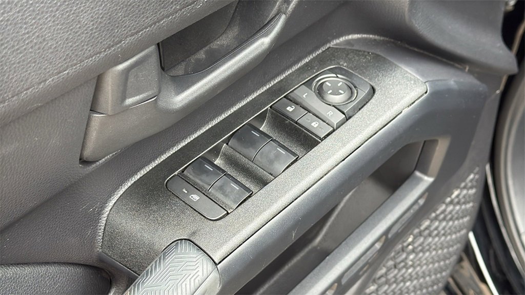 Used 2025 Toyota 4Runner SR5 image 11