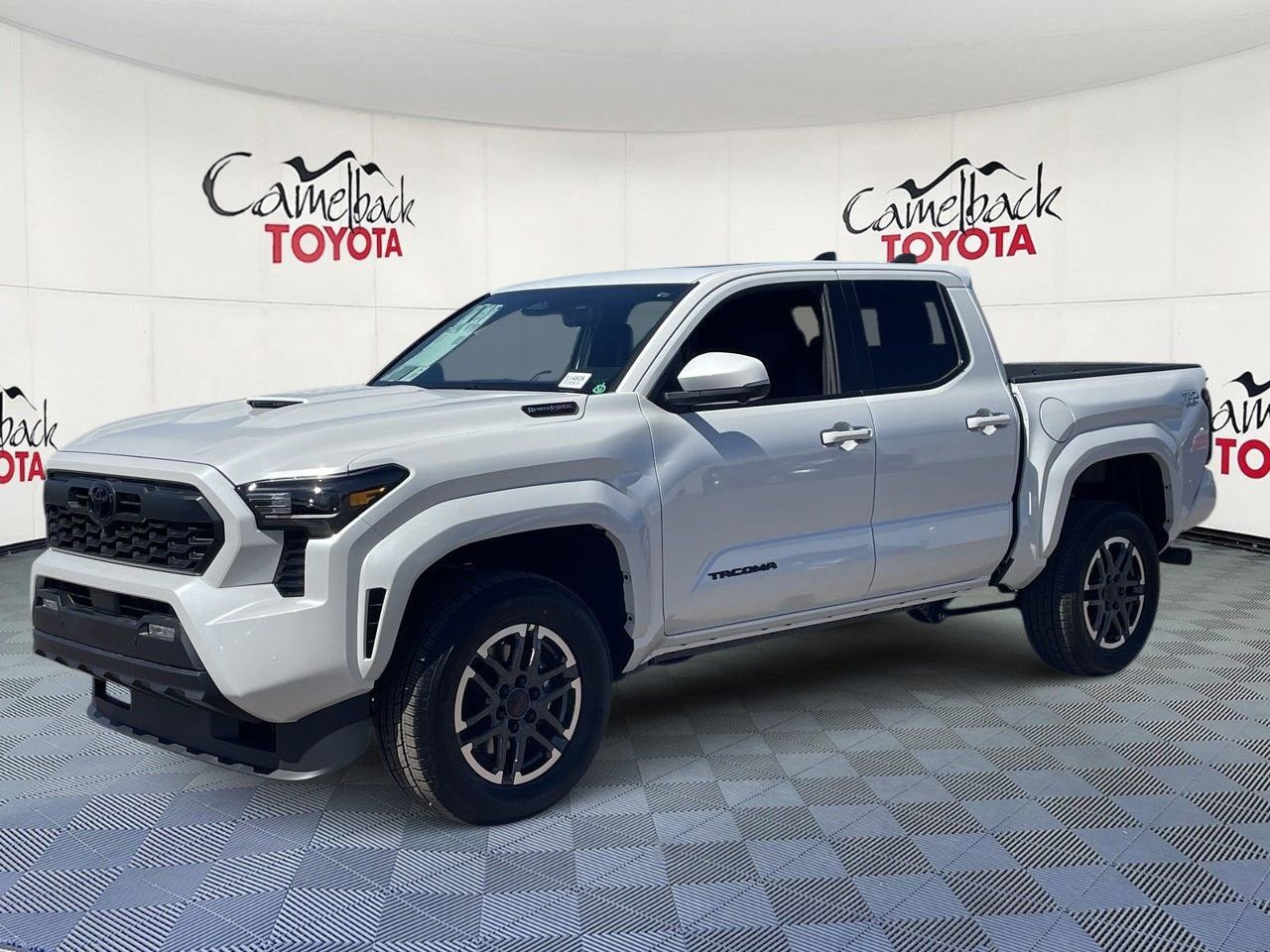 New 2026 Toyota Tacoma TRD Sport image 2