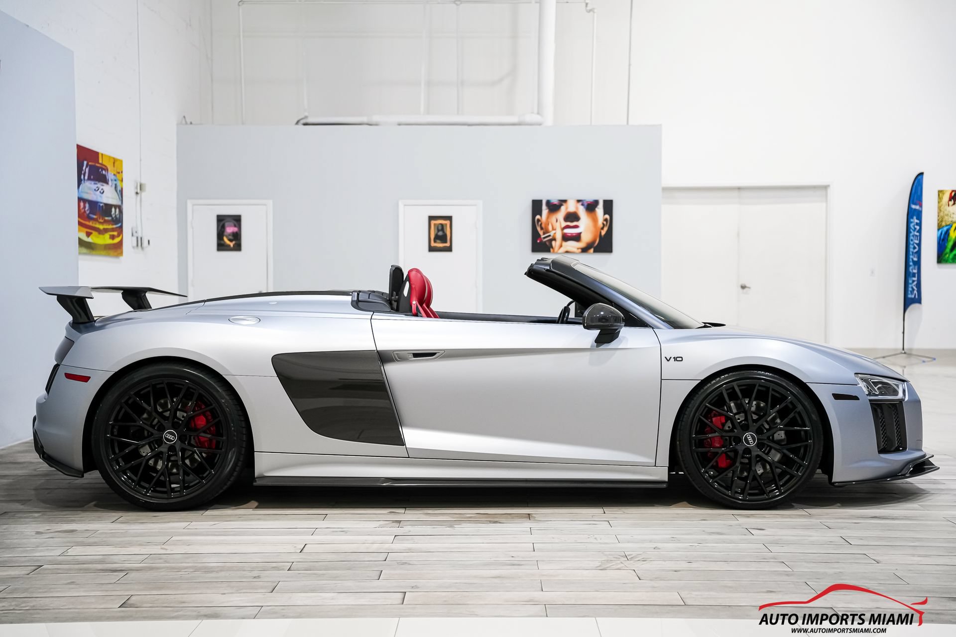 Used 2018 Audi R8 V10 w/ Carbon Exterior Package AWD/4WD image 31
