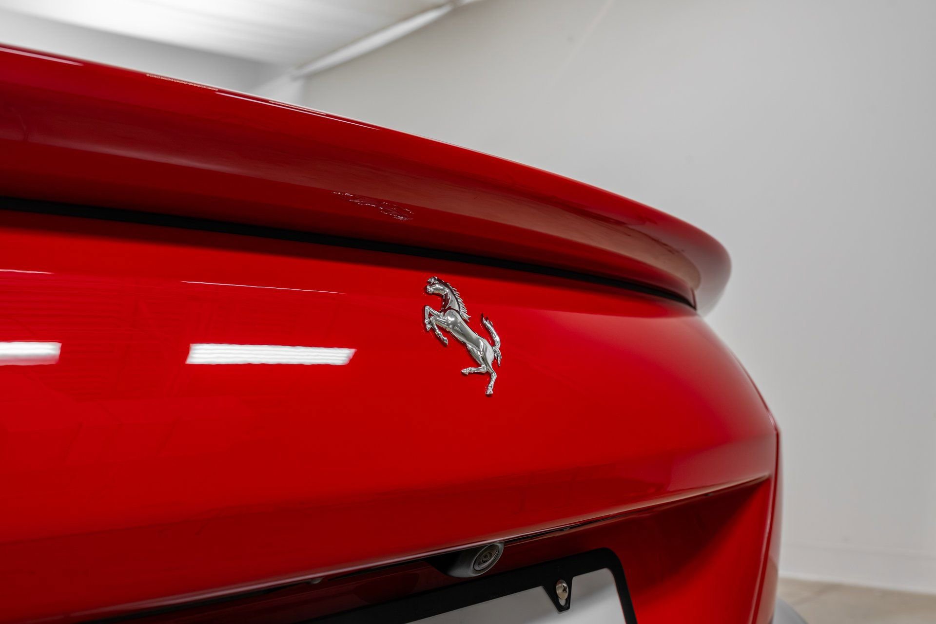 Certified 2025 Ferrari Roma Spider RWD image 93