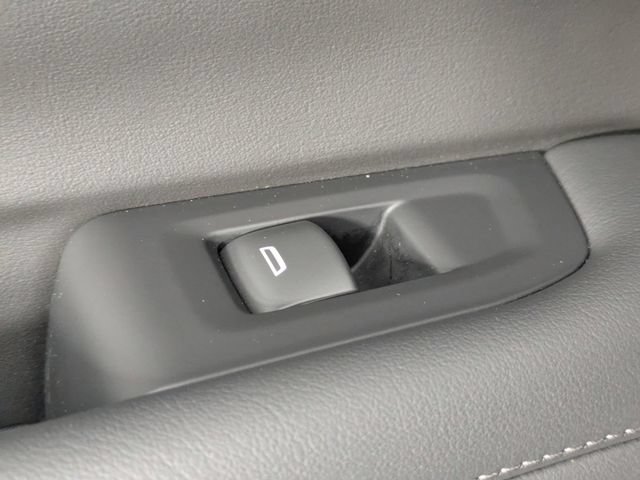Certified 2025 Chevrolet Tahoe LS AWD/4WD image 26