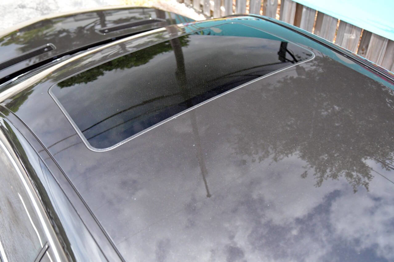 Used 2007 Mercedes-Benz CL 550 image 17