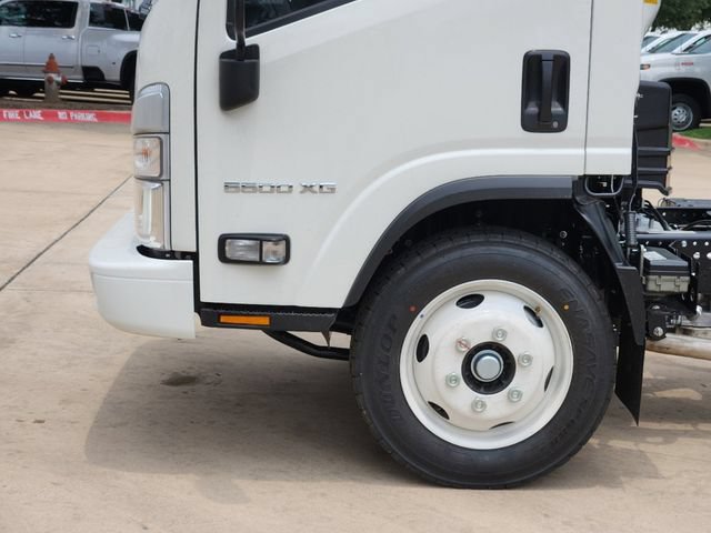 New 2025 Chevrolet Low Cab Forward 5500XG RWD image 13