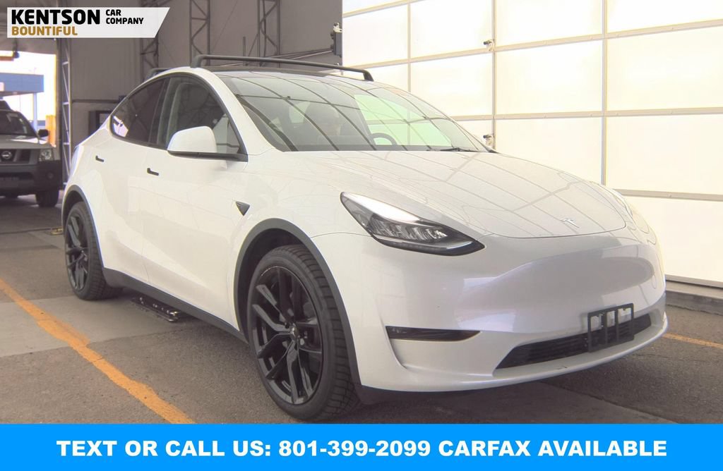 Used 2023 Tesla Model Y Long Range AWD/4WD image 3
