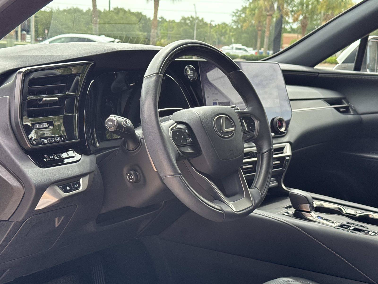 Used 2023 Lexus RX 350 Premium Plus w/ Cold Area Package AWD/4WD image 16