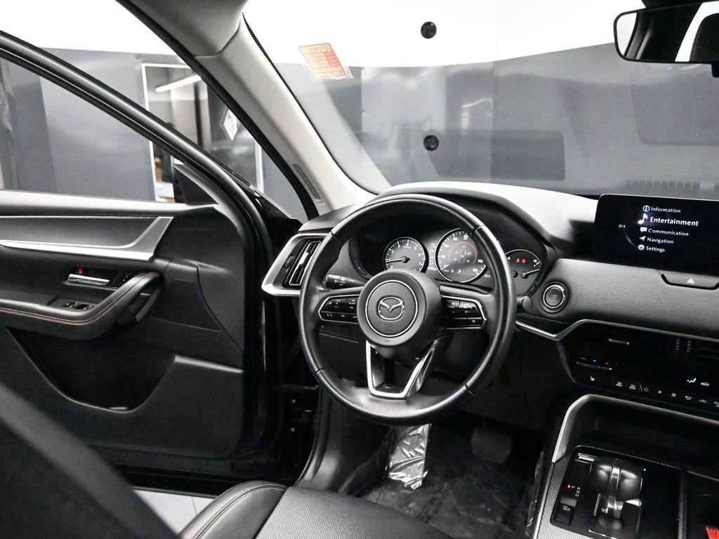 Used 2024 MAZDA CX-90 3.3 Turbo w/ Preferred Plus image 31