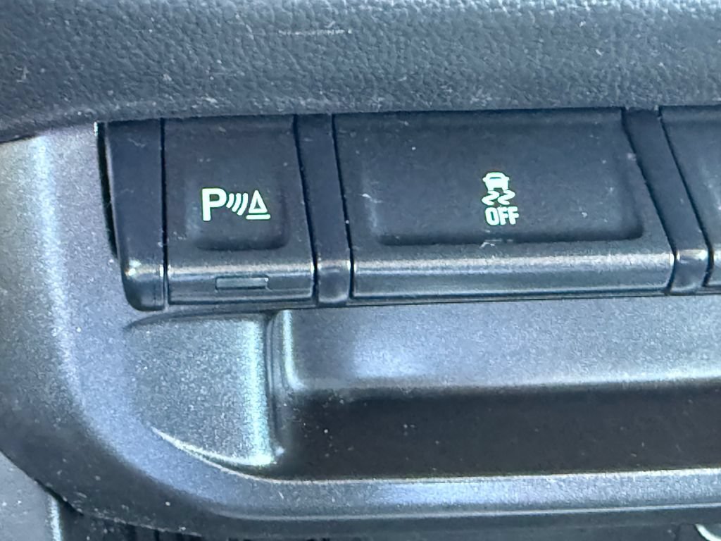 Used 2022 Chevrolet Colorado LT w/ Fleet Safety Package RWD image 24