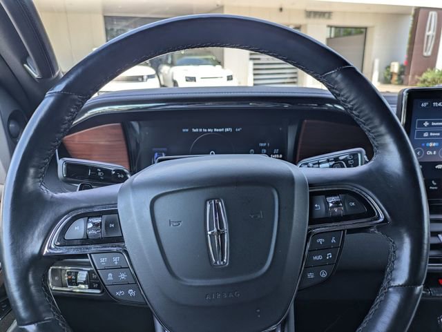 Certified 2023 Lincoln Navigator L Reserve AWD/4WD image 15
