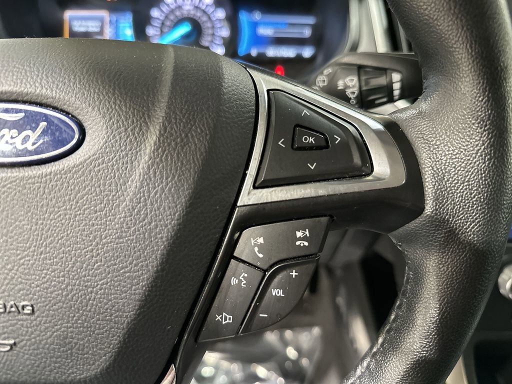 Used 2024 Ford Edge SEL image 29