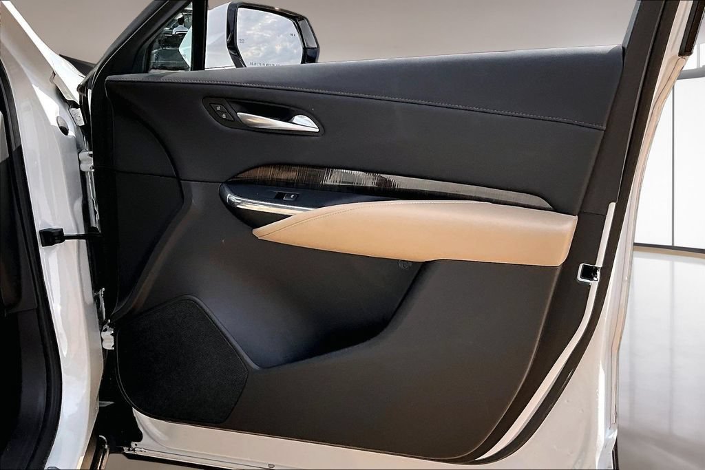 Used 2024 Cadillac XT4 Premium Luxury FWD image 19