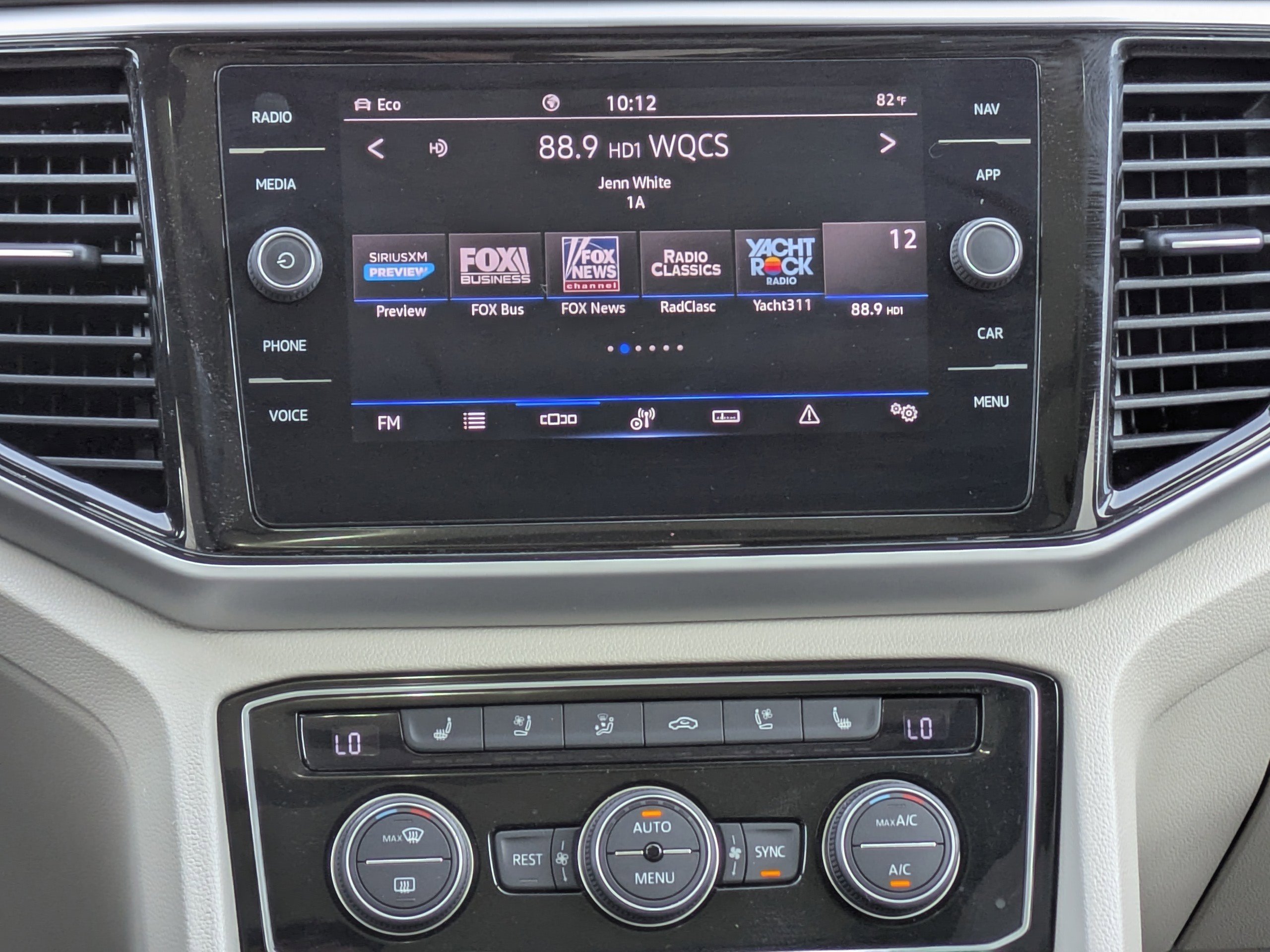 Used 2021 Volkswagen Atlas SEL Premium AWD/4WD image 19