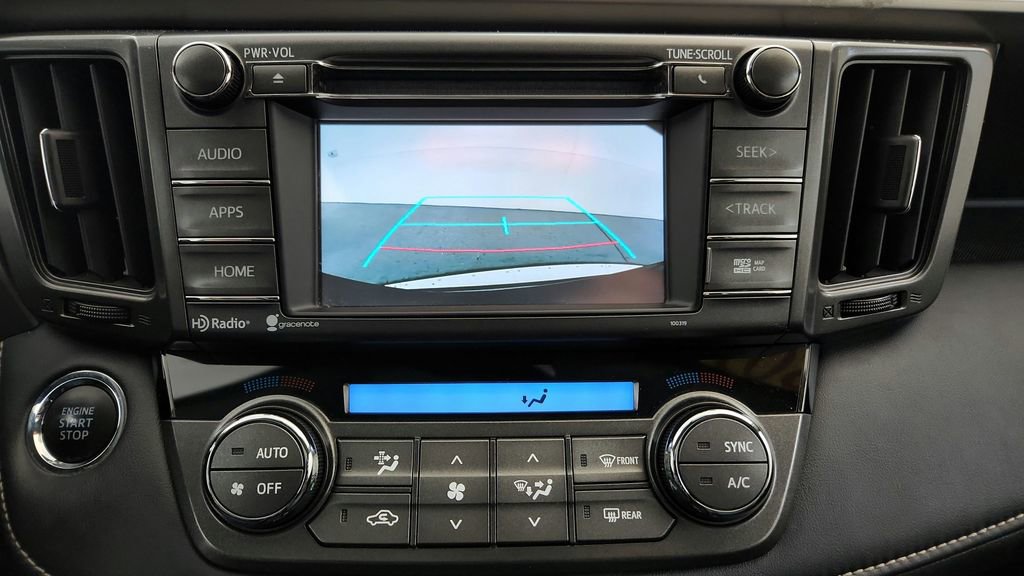 Used 2015 Toyota RAV4 Limited AWD/4WD image 32
