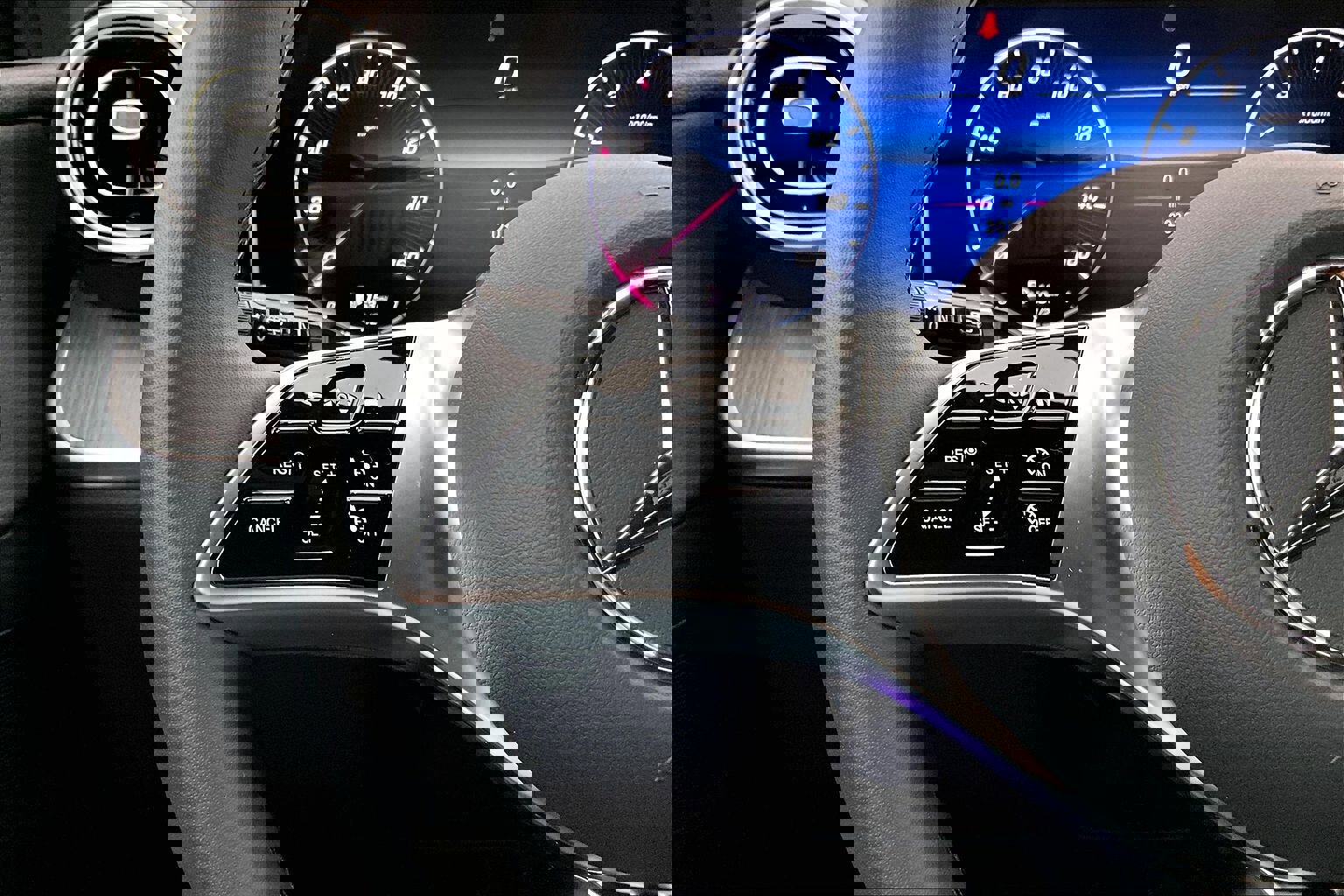 Used 2026 Mercedes-Benz GLC 300 image 21