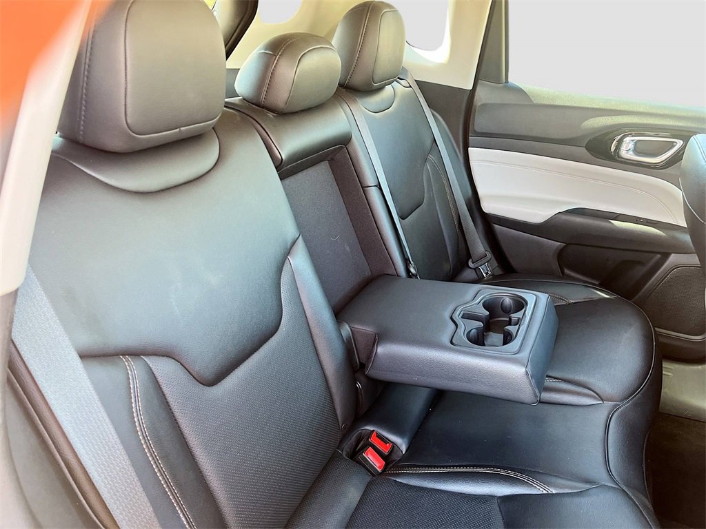 Used 2022 Jeep Compass Limited image 26