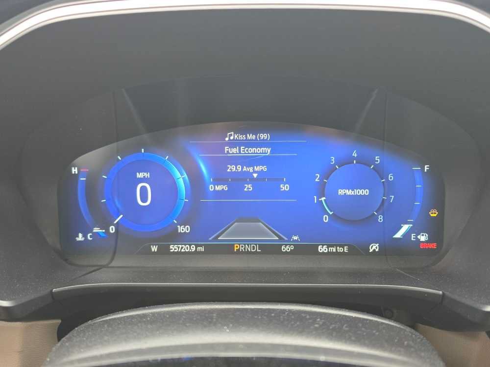 Used 2022 Ford Escape SEL w/ Technology Package FWD image 14