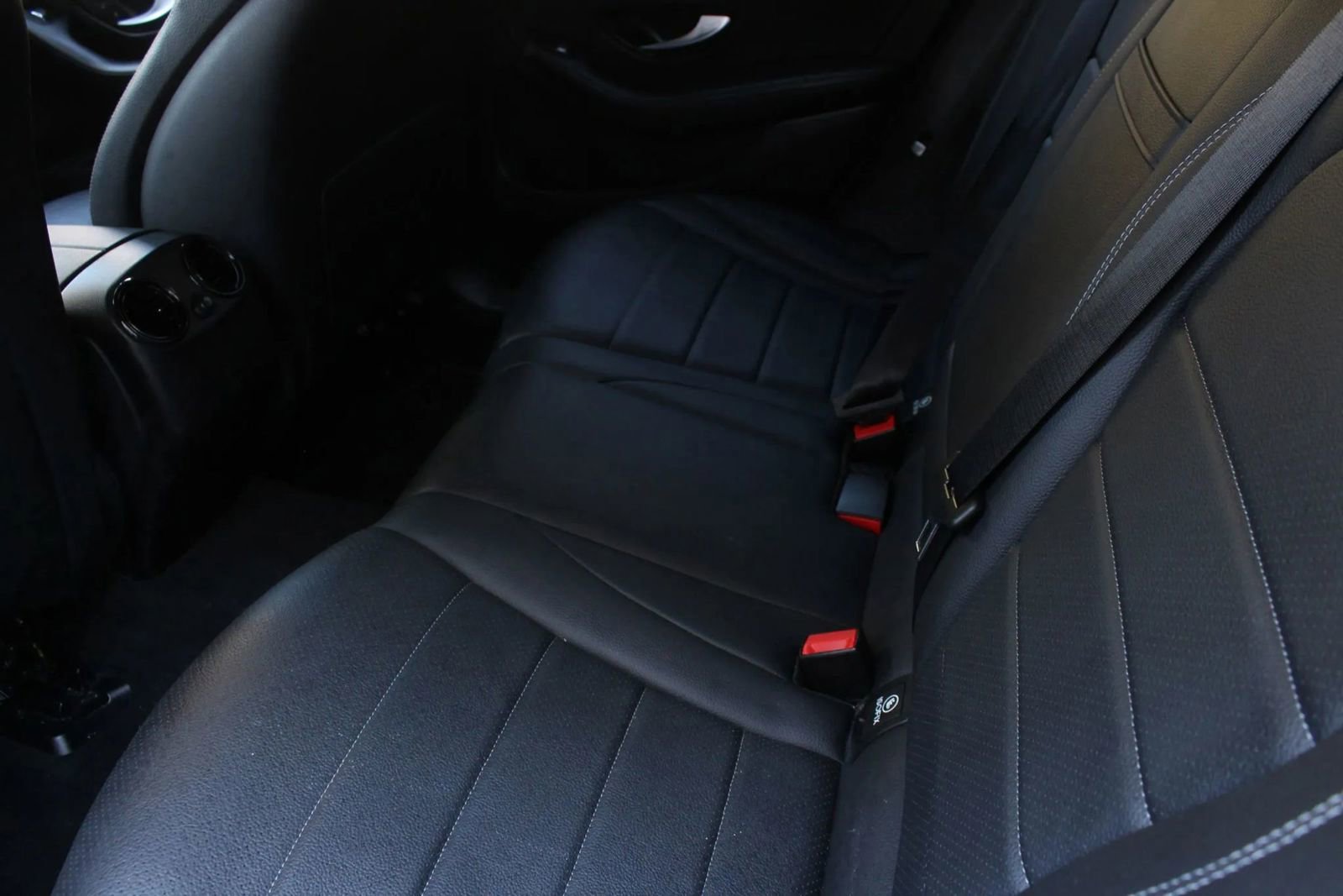 Used 2017 Mercedes-Benz GLC 300 4MATIC w/ Premium 1 Package image 22