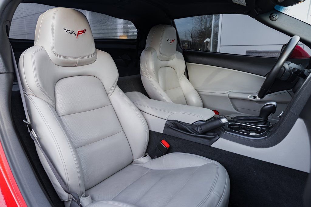 Used 2012 Chevrolet Corvette Grand Sport w/ 3LT Preferred Equipment Group image 18