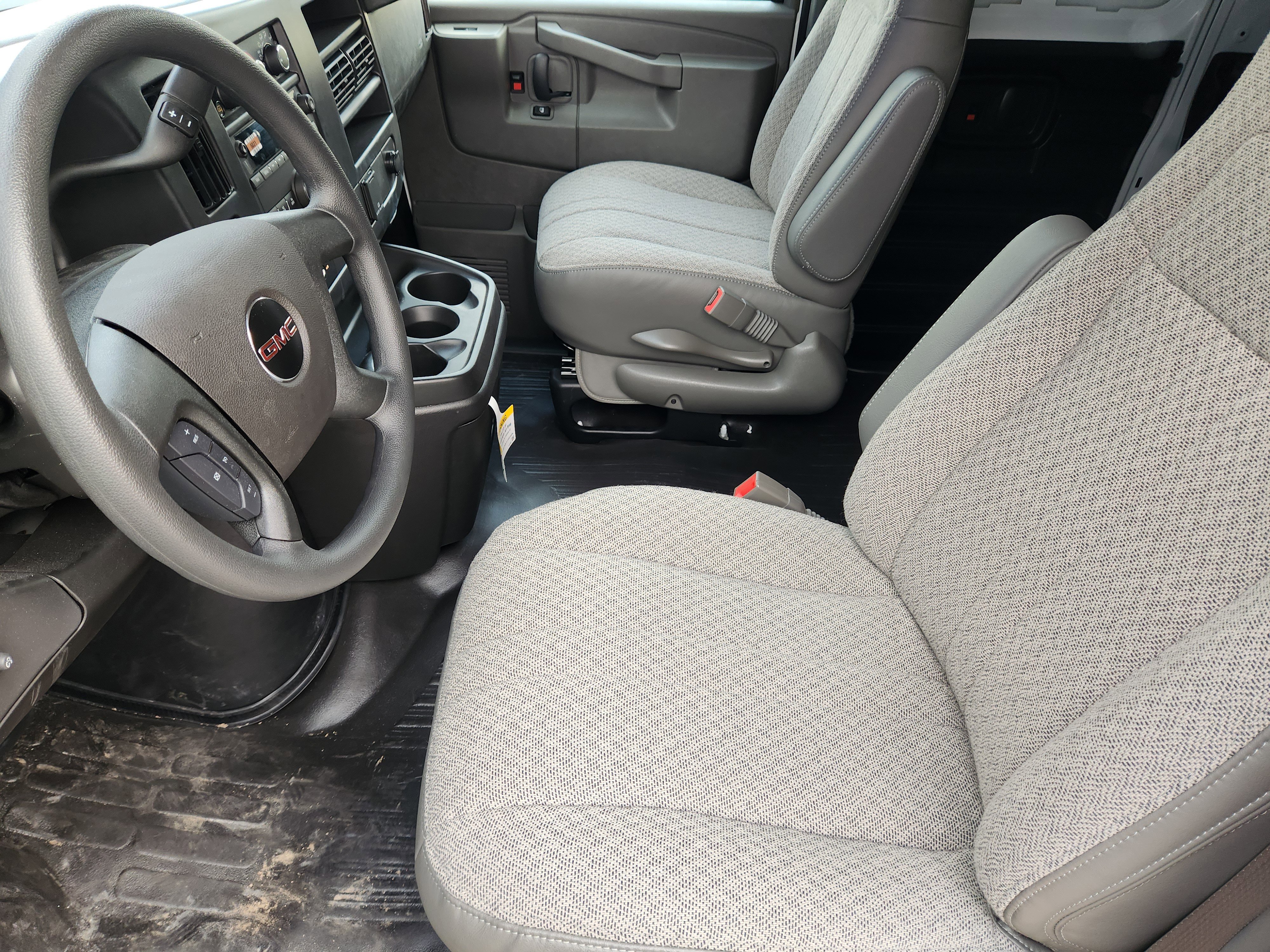 New 2025 GMC Savana 3500 Extended w/ Driver Convenience Package image 9