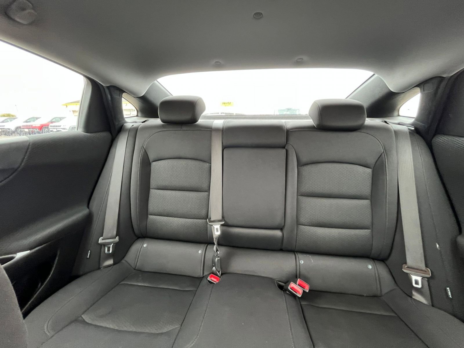 Used 2024 Chevrolet Malibu LT image 39