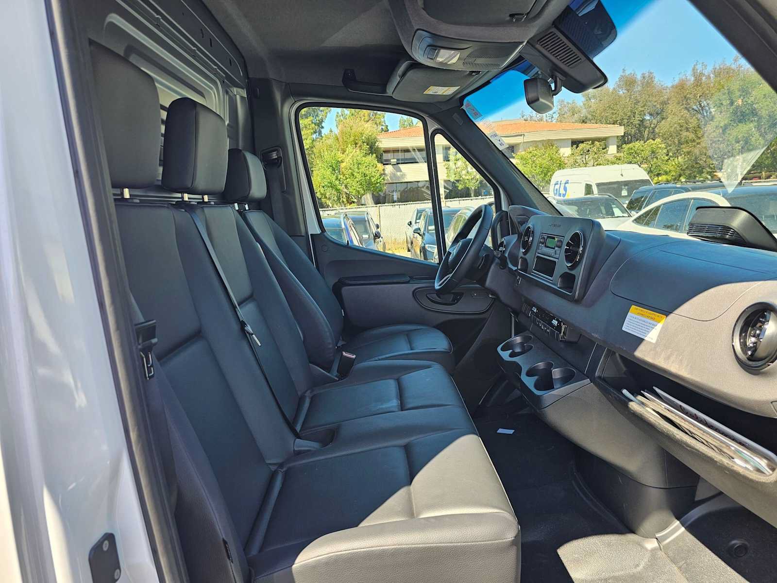 Used 2026 Mercedes-Benz Sprinter 2500 image 10