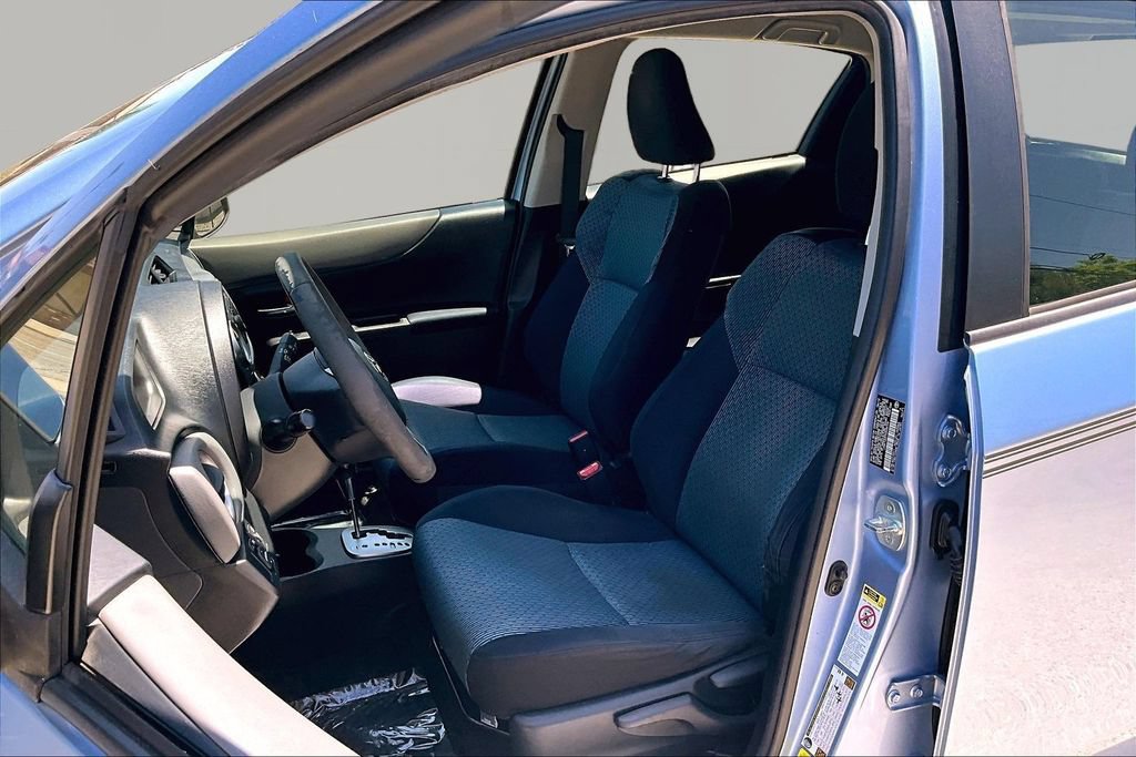 Used 2012 Toyota Yaris SE FWD image 20