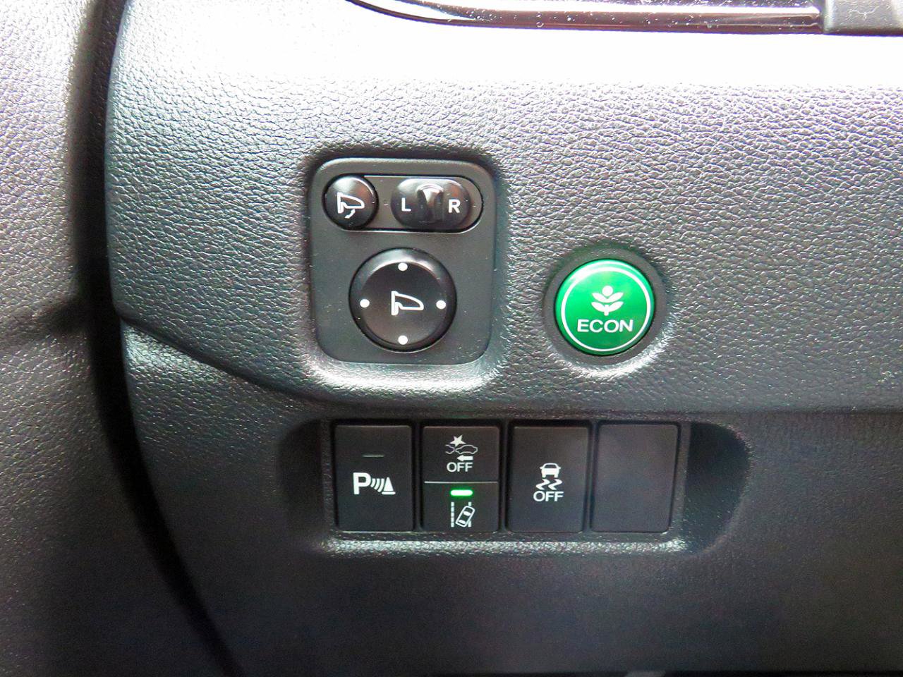 Used 2020 Honda Pilot Elite image 27