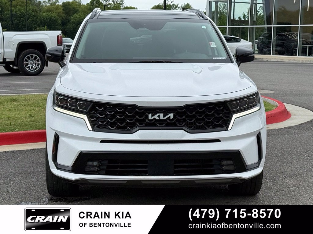 Used 2023 Kia Sorento SX AWD/4WD image 2