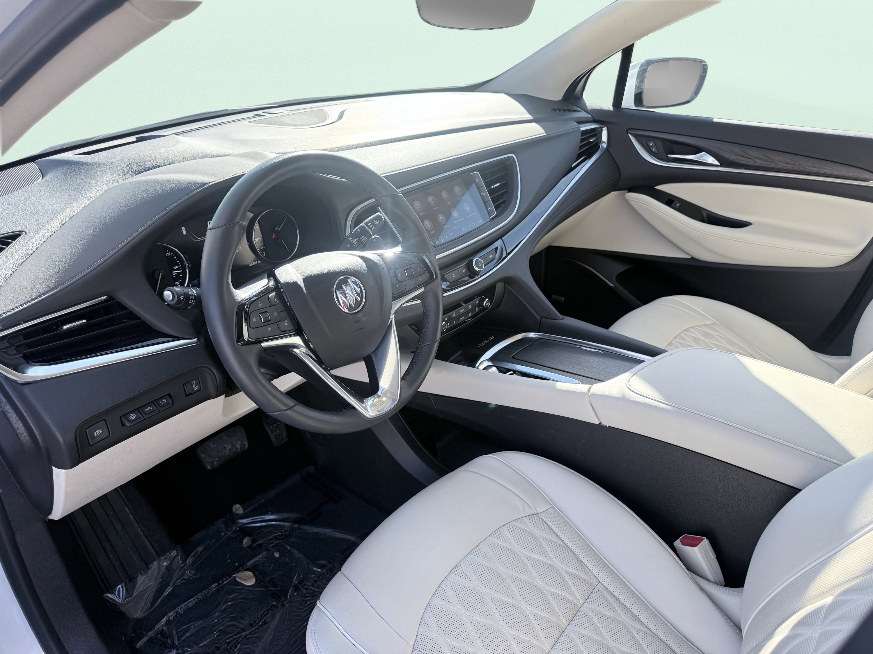 Used 2024 Buick Enclave Avenir w/ LPO, Hit The Road Package image 32