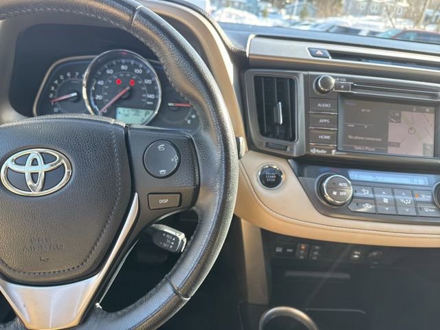 Used 2015 Toyota RAV4 Limited image 24
