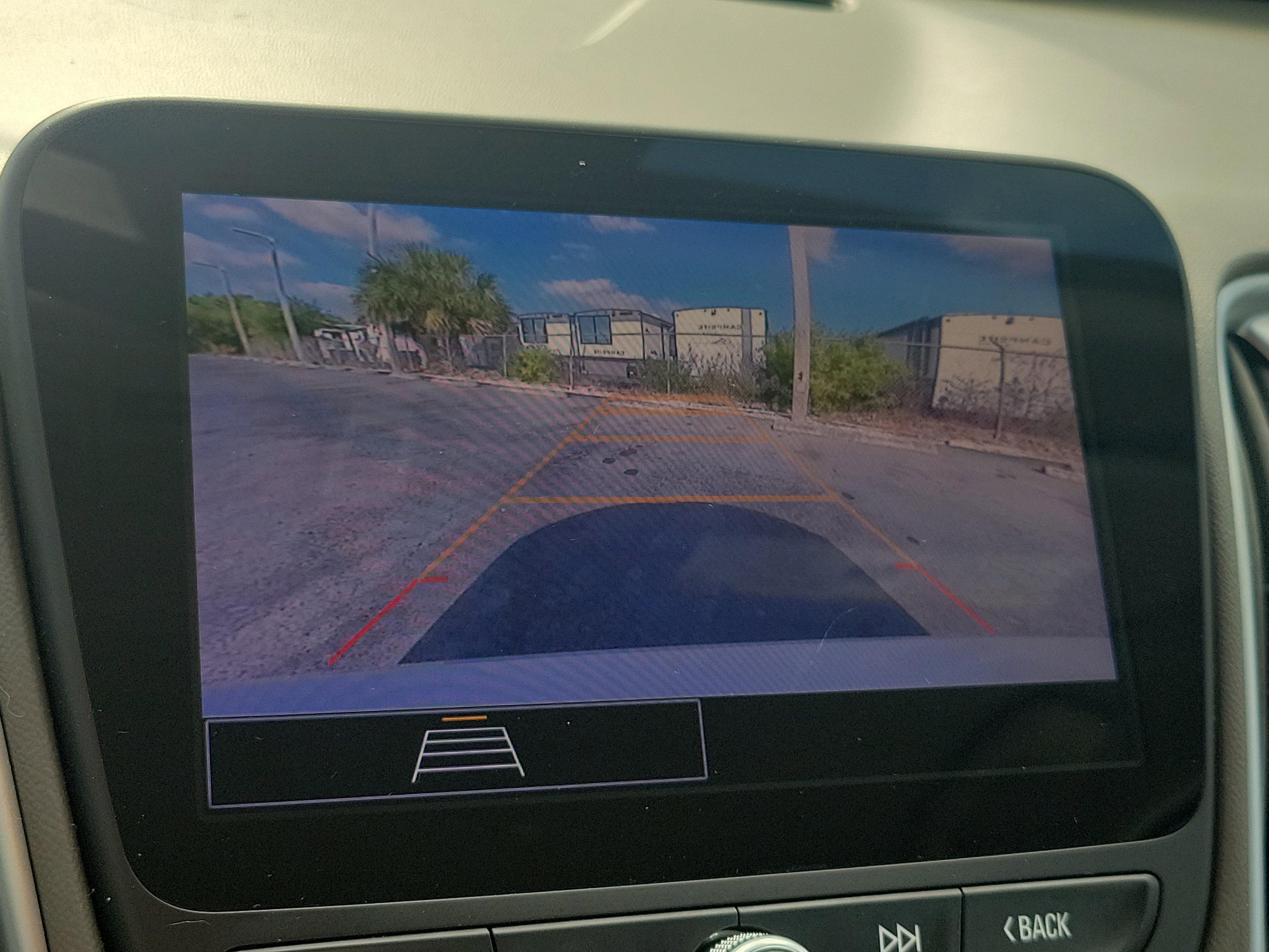 Used 2023 Chevrolet Malibu LS FWD image 24
