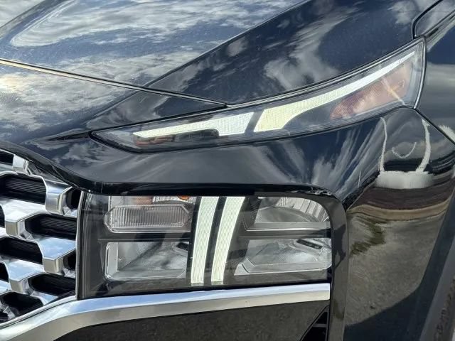 Used 2022 Hyundai Santa Fe SEL w/ Convenience + Premium Package AWD/4WD image 10