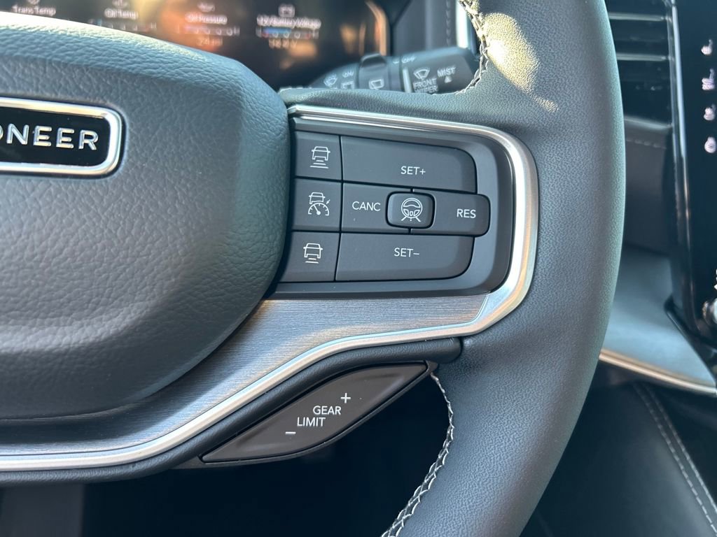 New 2026 Jeep Grand Wagoneer L Limited image 17