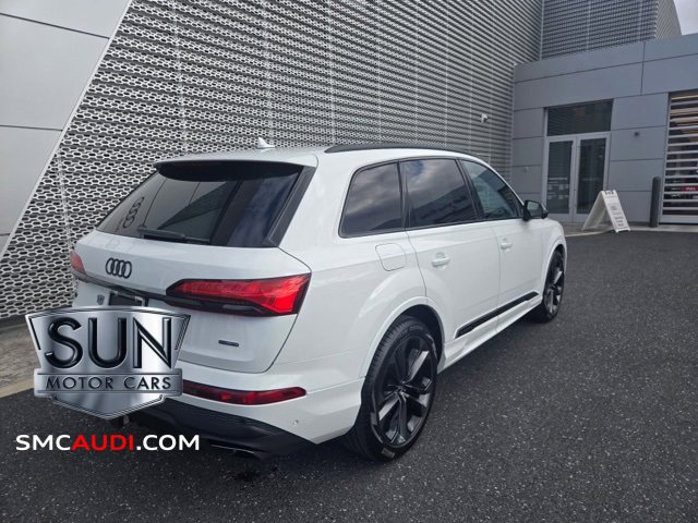 New 2025 Audi Q7 3.0T Prestige image 3