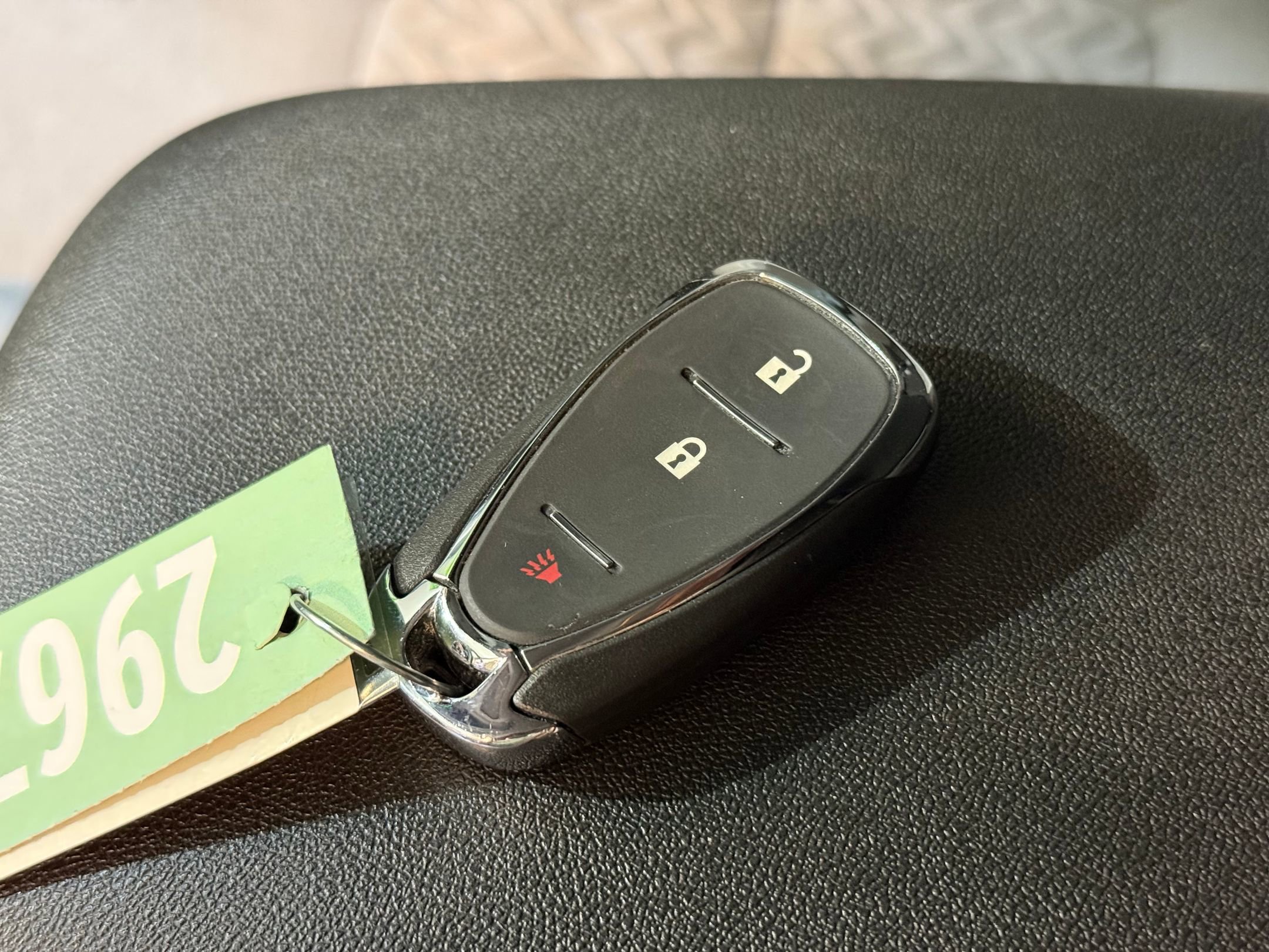 Used 2023 Chevrolet Equinox LS image 29