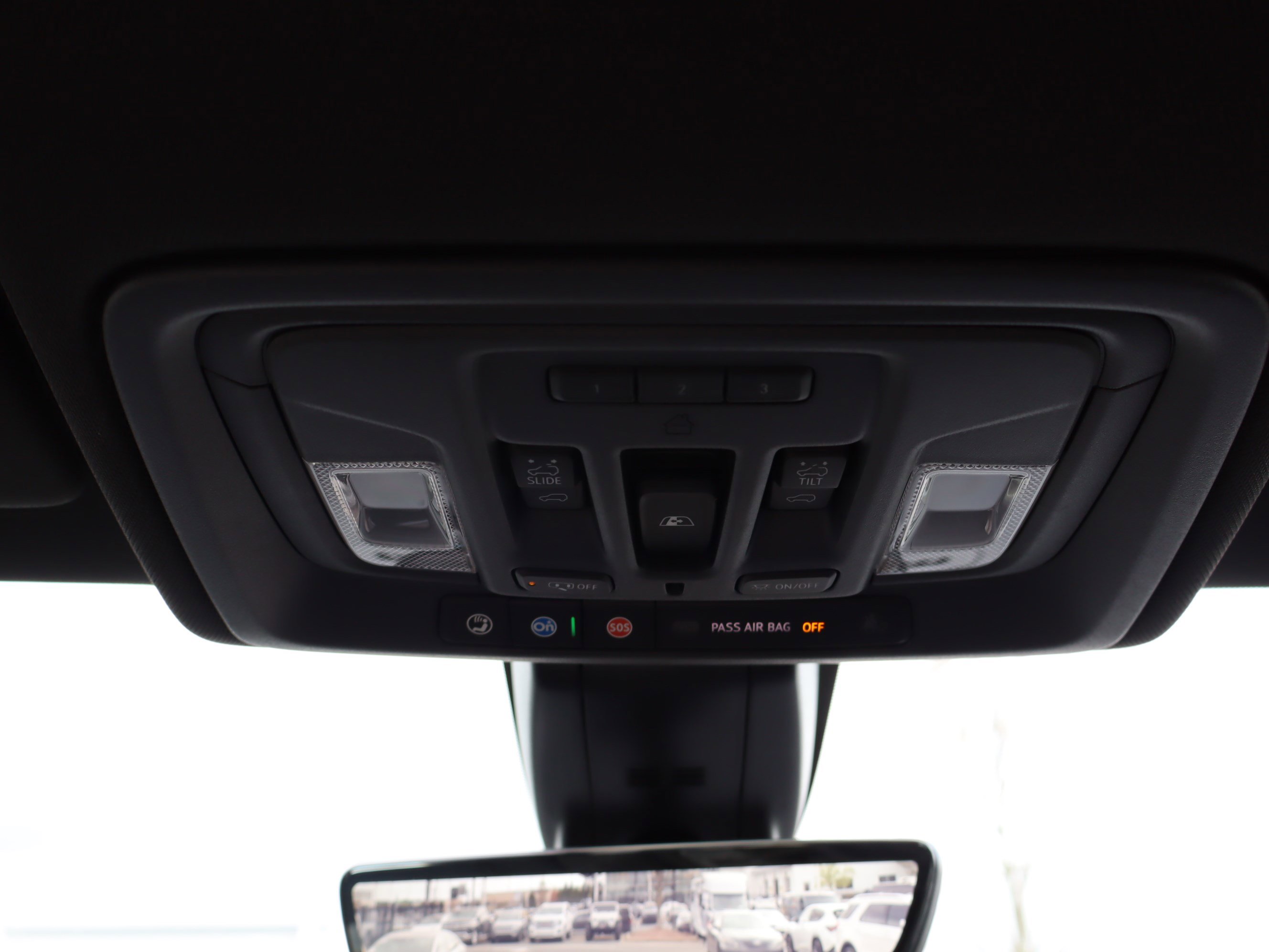 Used 2021 Chevrolet Silverado 1500 High Country w/ Technology Package image 31