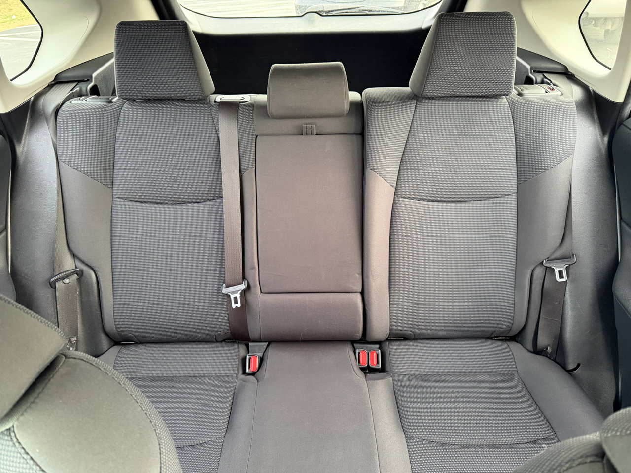 Used 2019 Toyota RAV4 LE image 42