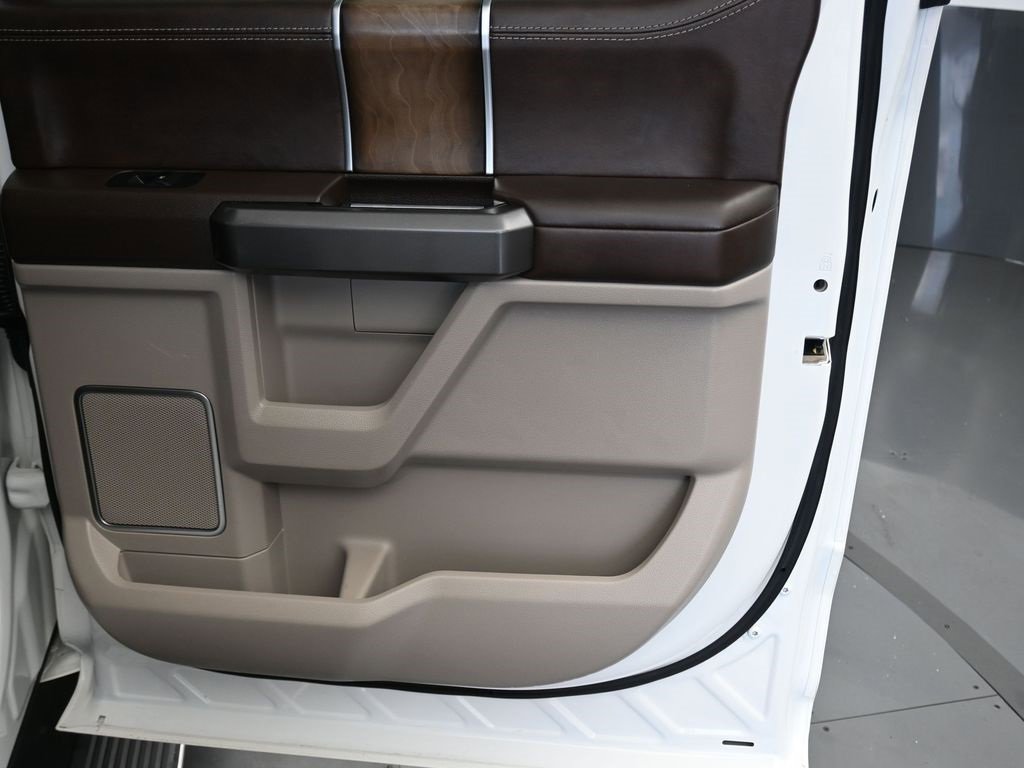 Used 2020 Ford F150 Limited w/ Trailer Tow Package image 33