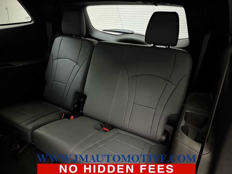 Used 2022 Buick Enclave Essence w/ Experience Buick Package AWD/4WD image 17